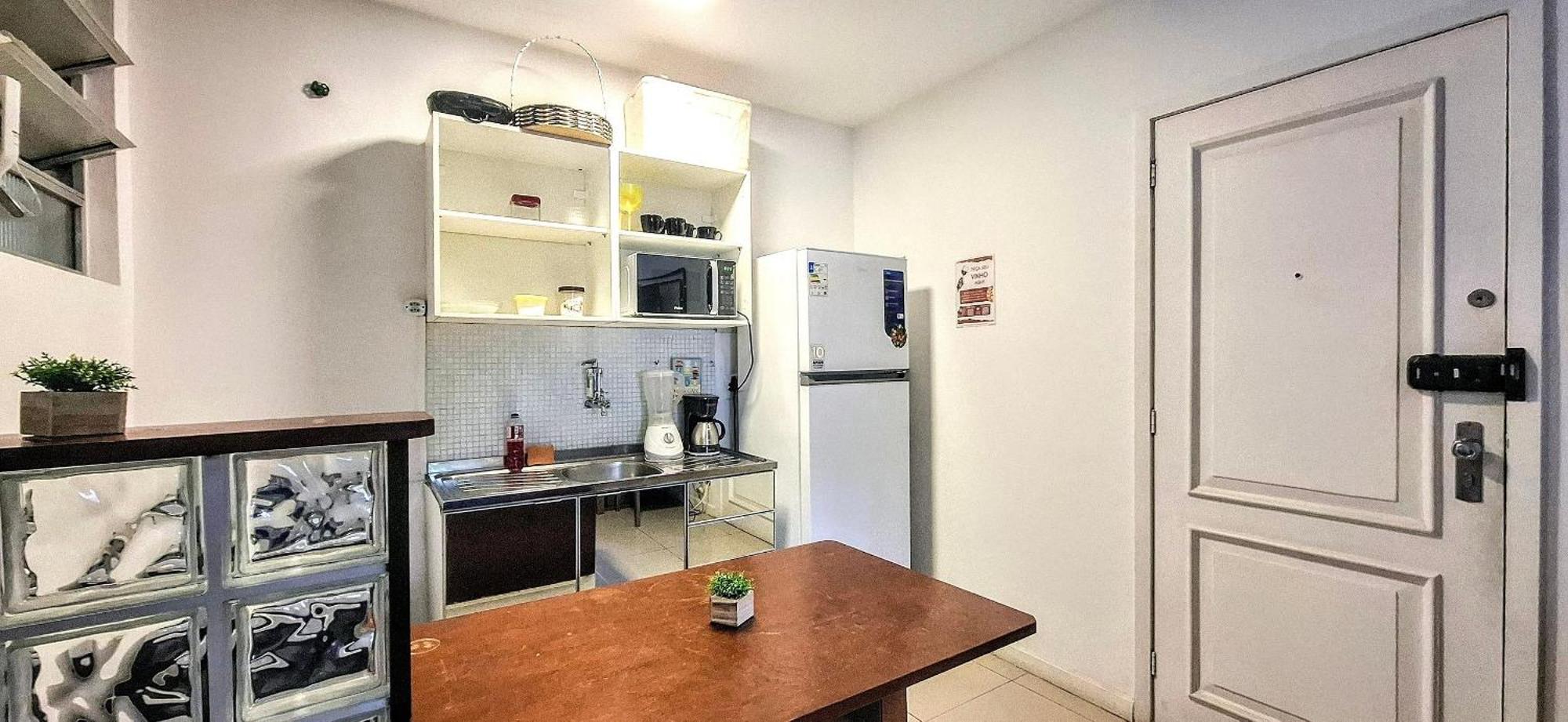 Must Leblon - Pacote: 4 Hospedes, + 1 Ticket Appartement